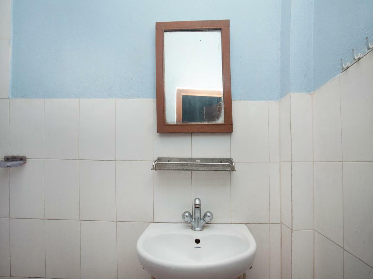 סאורהה Spot On 486 Hotel Holy Lodge מראה חיצוני תמונה